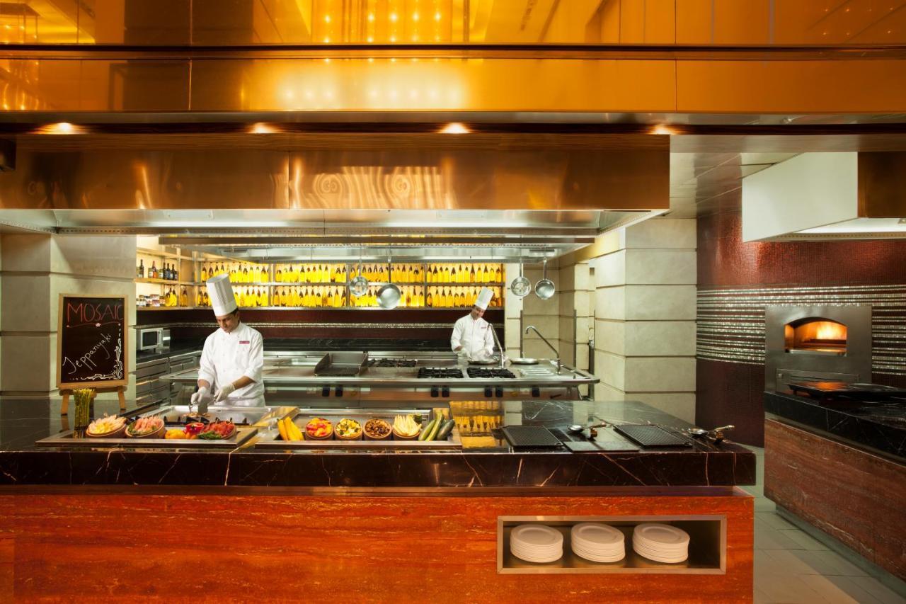Crowne Plaza New Delhi Rohini By Ihg Hotel Ngoại thất bức ảnh