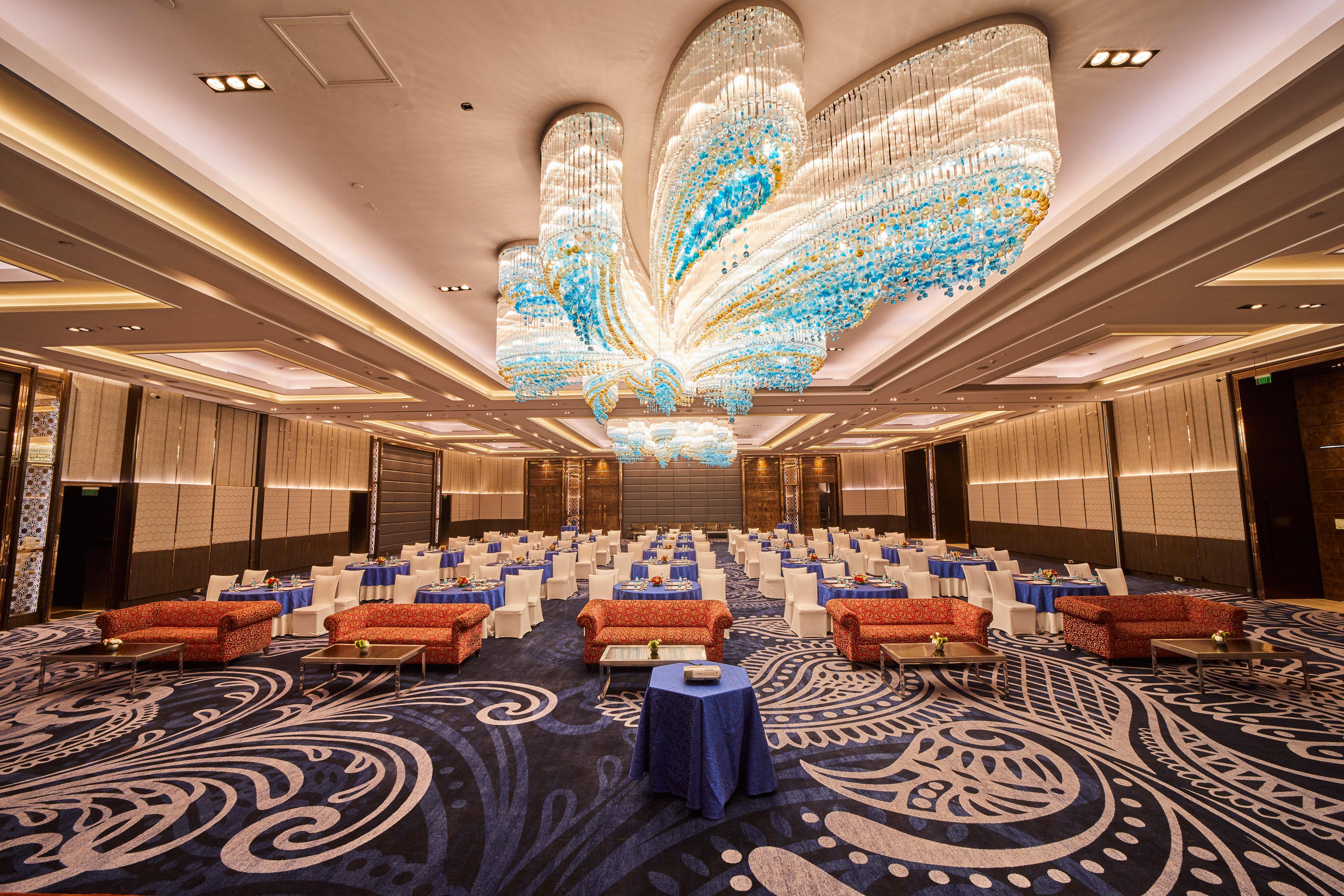 Crowne Plaza New Delhi Rohini By Ihg Hotel Ngoại thất bức ảnh