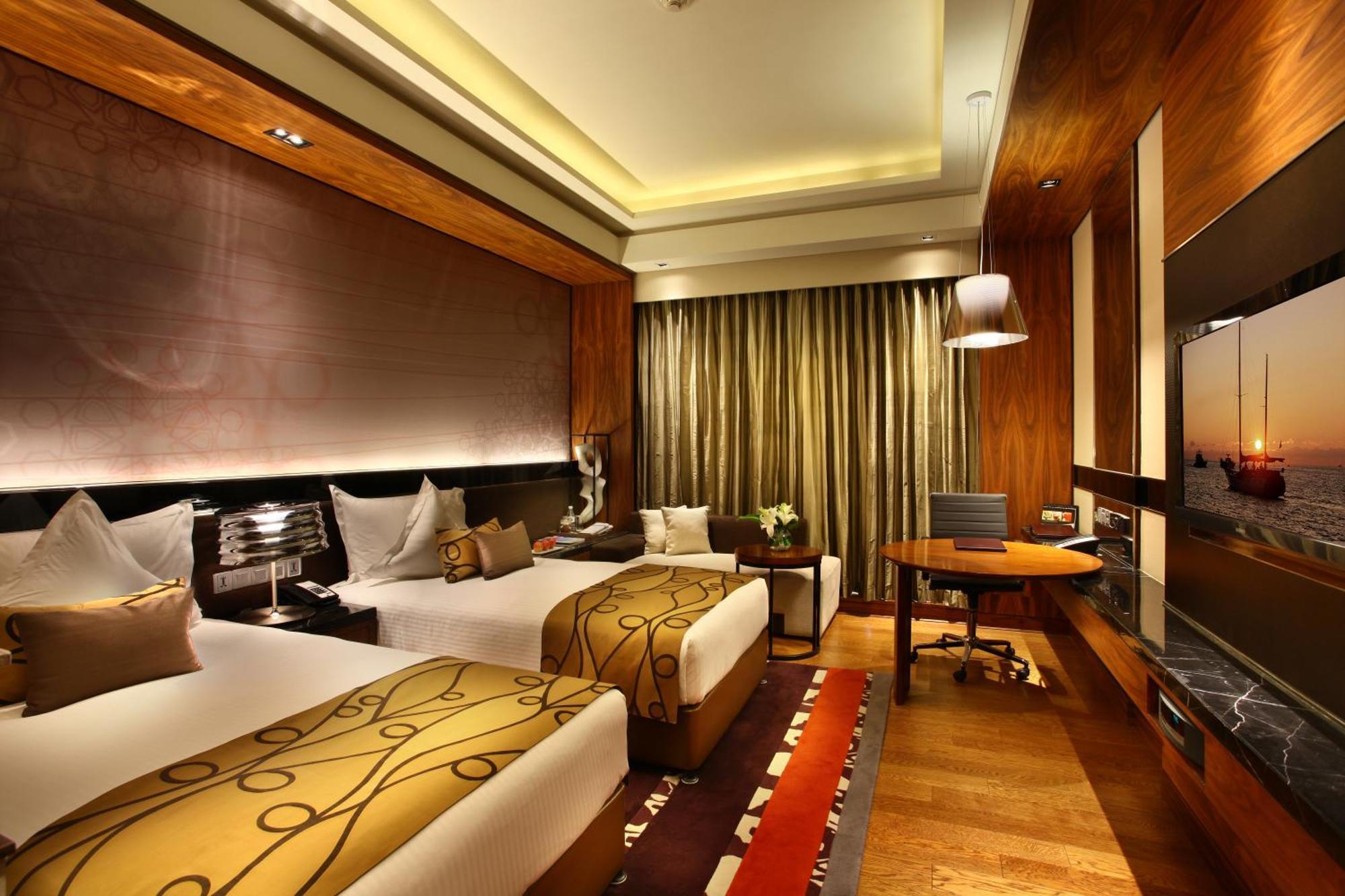 Crowne Plaza New Delhi Rohini By Ihg Hotel Ngoại thất bức ảnh